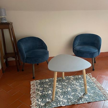 Le Prieure Des Fontaines Hotell Les Preaux Exteriör bild